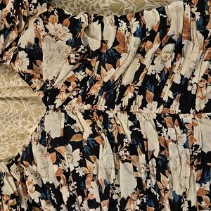 Nwt Abercrombie and Fitch drama puff sleeve ruched top